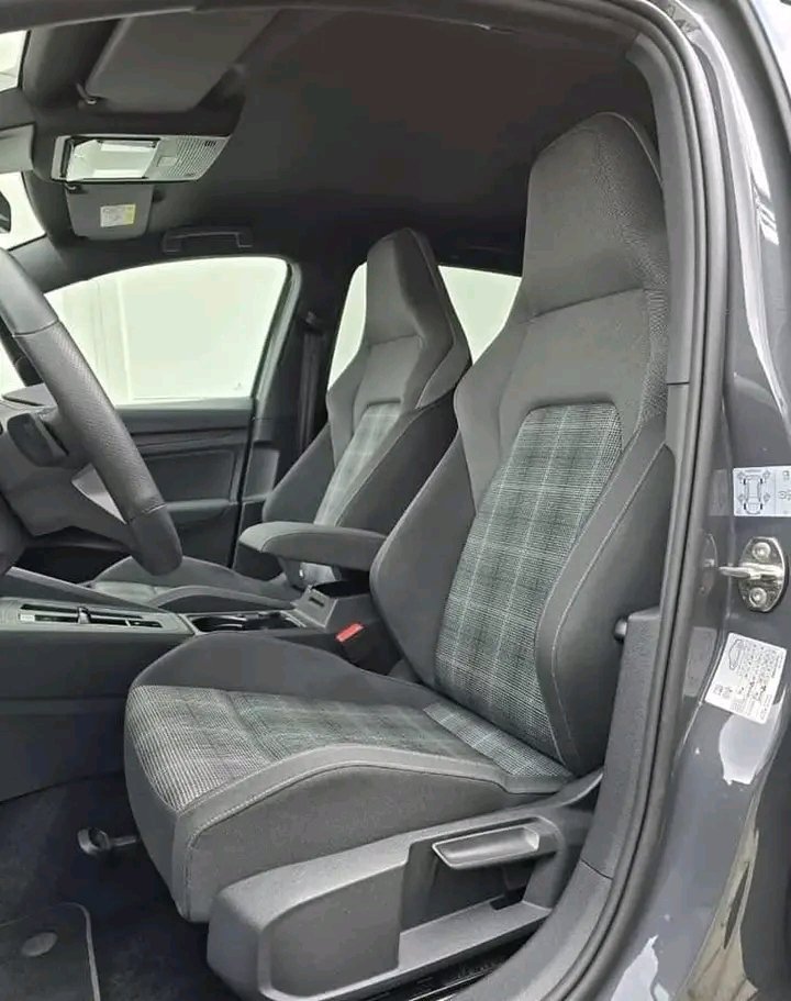 Volkswagen Golf VIII