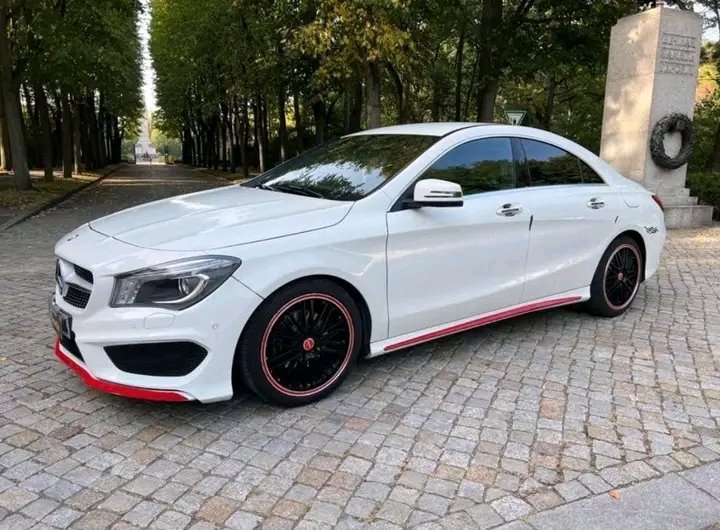 Mercedes-Benz CLA
