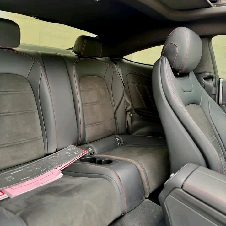 1000019882.jpg Mercedes Benz C43