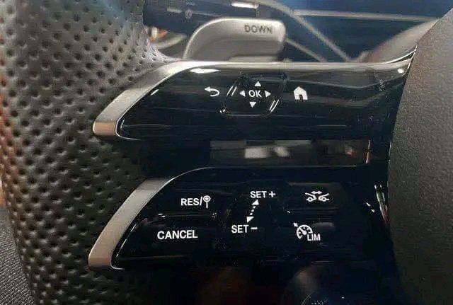 Mercedes-Benz EQE 43 4MATIC