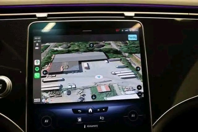 Mercedes-Benz EQE 43