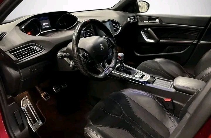 1000020212.jpg Peugeot 308