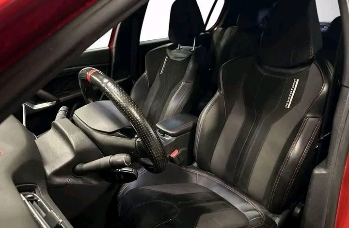 1000020214.jpg Peugeot 308