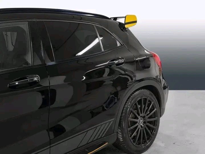 1000020286.jpg Mercedes-Benz GLA