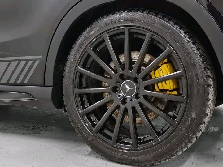 1000020292.jpg Mercedes-Benz GLA