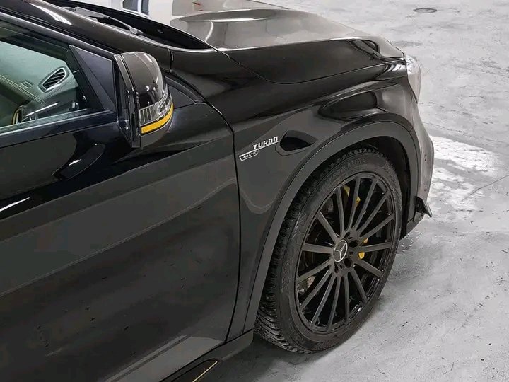 1000020306.jpg Mercedes-Benz GLA