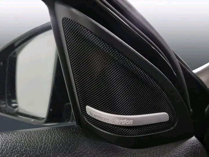 1000020307.jpg Mercedes-Benz GLA