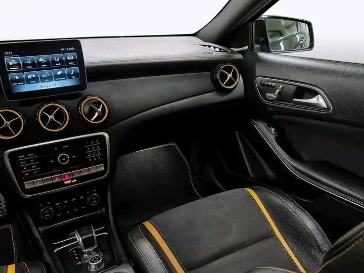 1000020313.jpg Mercedes-Benz GLA
