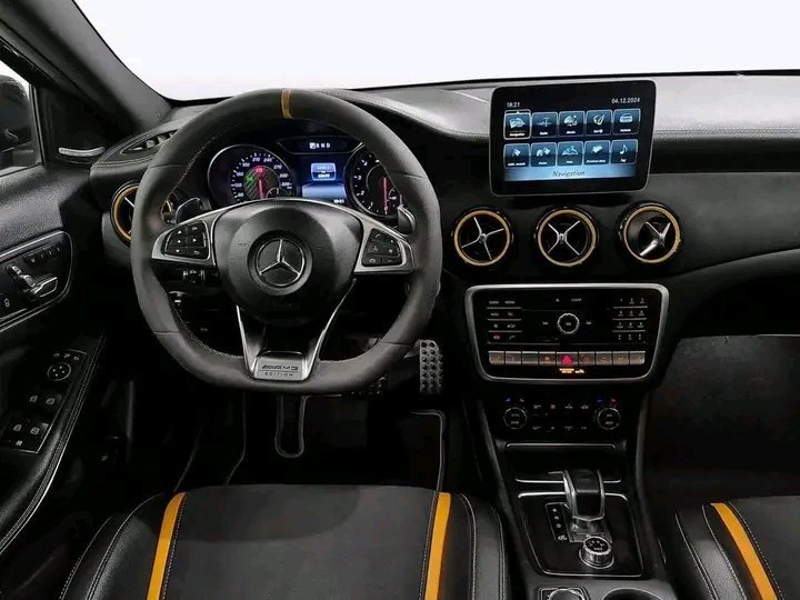 1000020314.jpg Mercedes-Benz GLA