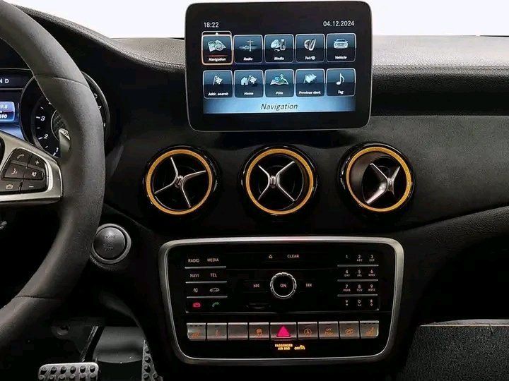 1000020317.jpg Mercedes-Benz GLA