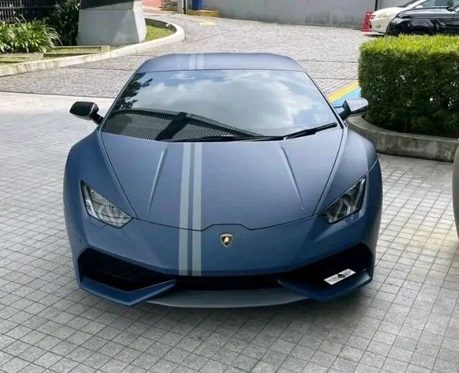 1000020407.jpg Lamborghini Huracan