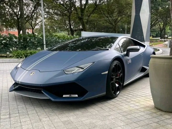 1000020417.jpg Lamborghini Huracan