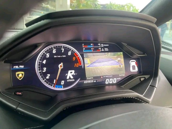 1000020419.jpg Lamborghini Huracan