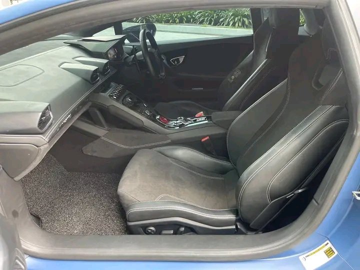 1000020422.jpg Lamborghini Huracan