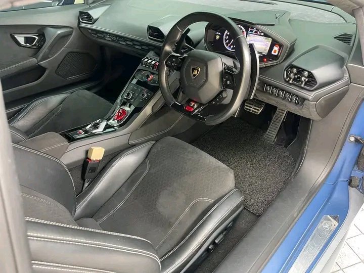 1000020431.jpg Lamborghini Huracan