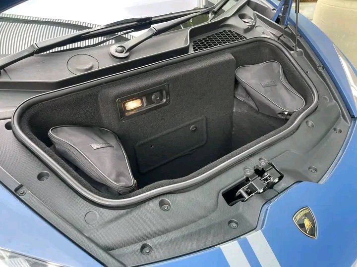 1000020433.jpg Lamborghini Huracan