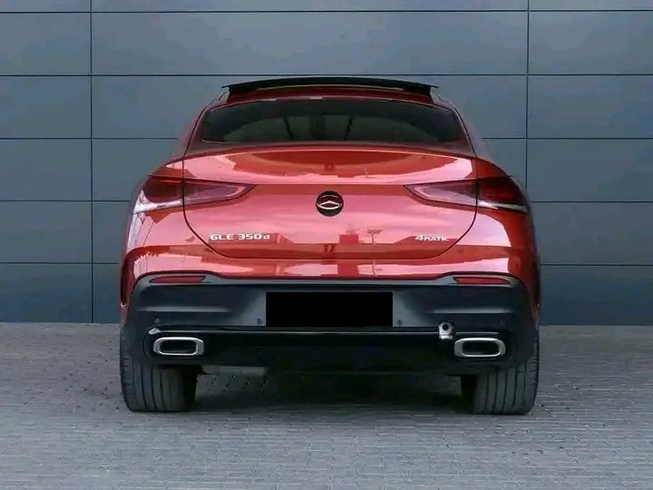 1000020614.jpg Mercedes-Benz GLE Coupé