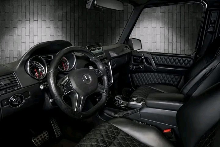 1000020676.jpg Mercedes-Benz G63