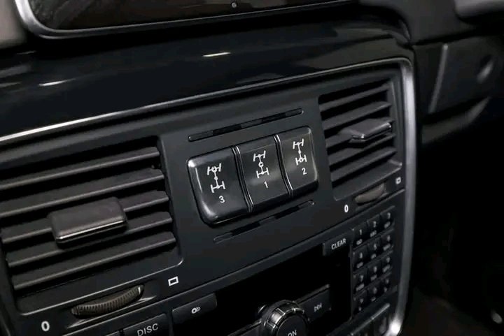 1000020696.jpg Mercedes-Benz G63