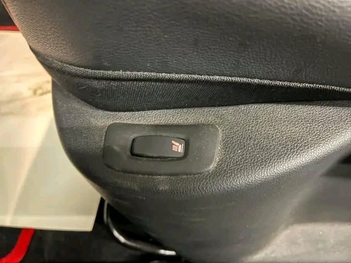 1000020925.jpg Renault Clio