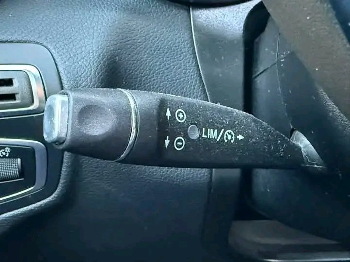 1000021127.jpg Mercedes-Benz GLC