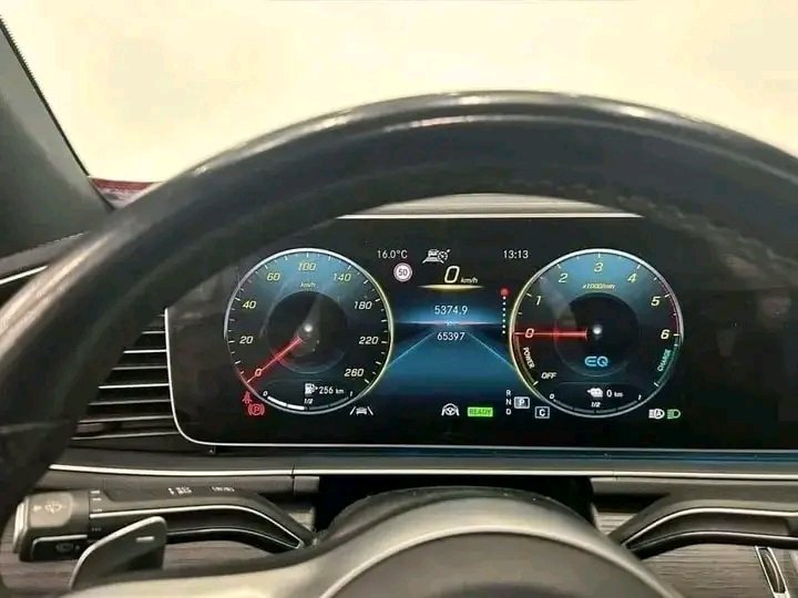 1000021186.jpg MERCEDES GLE 350DE HYBRID