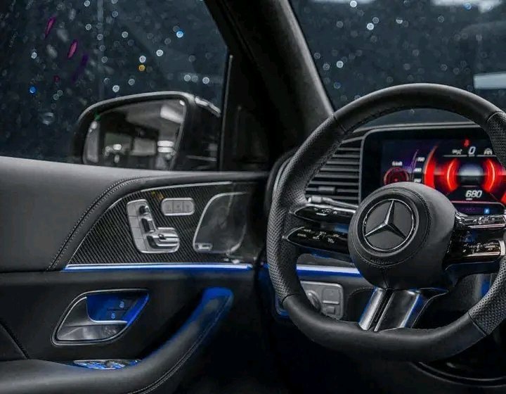 Mercedes-Benz GLS 580