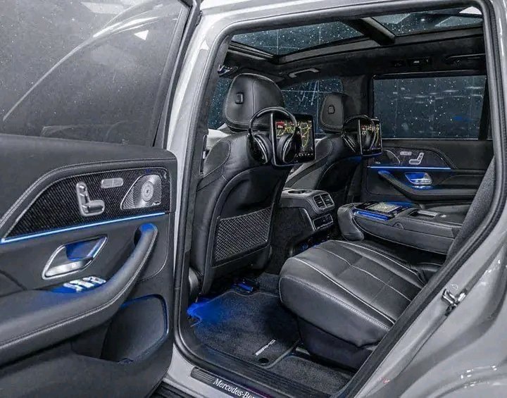 Mercedes-Benz GLS 580