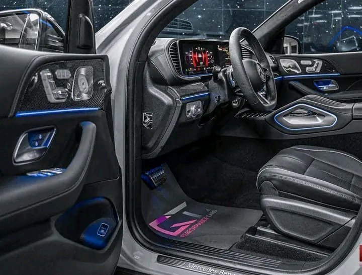 Mercedes-Benz GLS 580