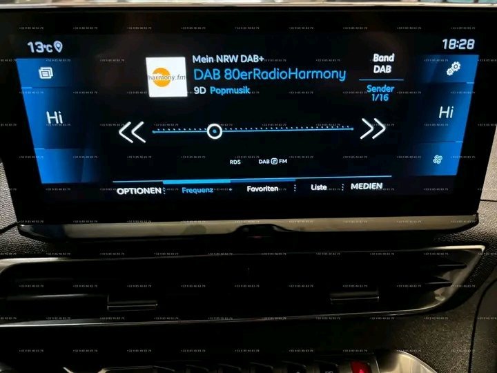 1000021276.jpg Peugeot 5008