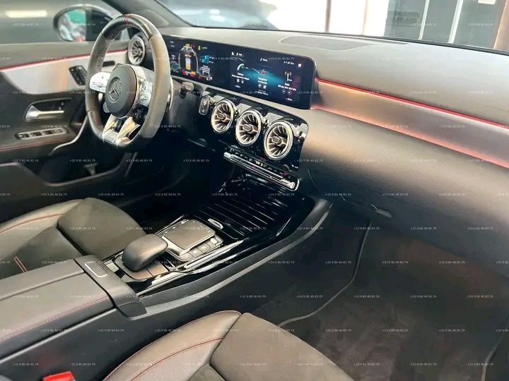 Mercedes-Benz A 35 AMG 4Matic