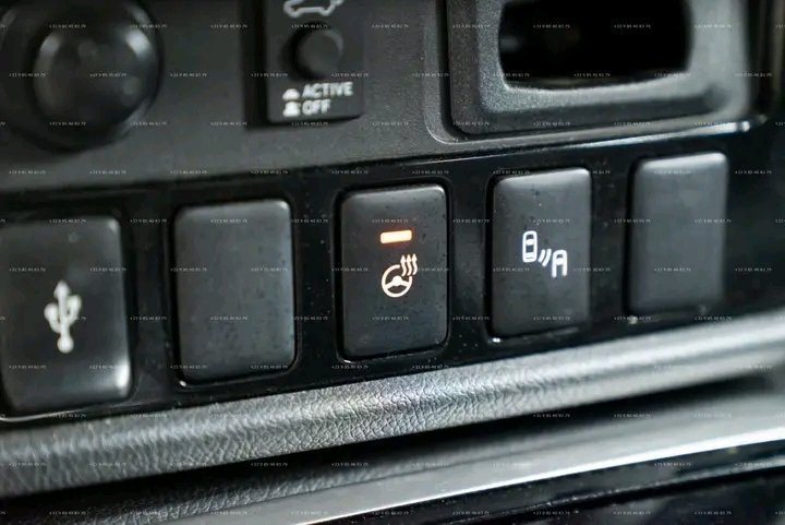 1000021411.jpg Mitsubishi Outlander