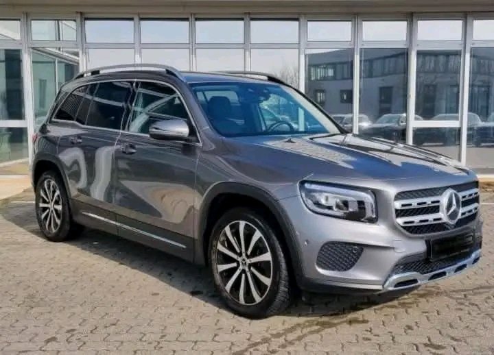 1000021626.jpg Mercedes-Benz GLB 200
