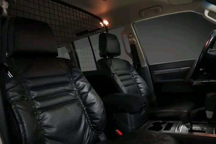 1000021772.jpg Mitsubishi Pajero