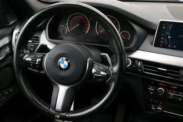 1000021868.jpg BMW X5 xDrive40e