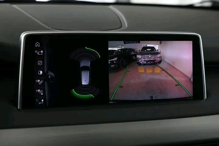 1000021877.jpg BMW X5 xDrive40e