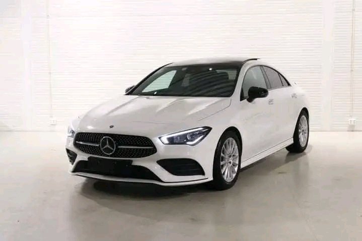 1000021884.jpg Mercedes-Benz CLA