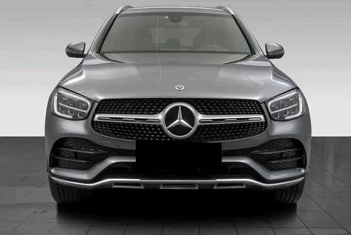 1000022130.jpg Mercedes-Benz GLC