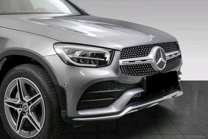 1000022132.jpg Mercedes-Benz GLC