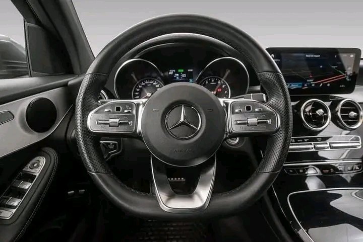 1000022144.jpg Mercedes-Benz GLC