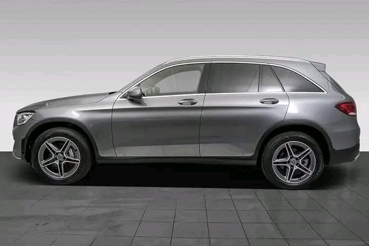 1000022163.jpg Mercedes-Benz GLC