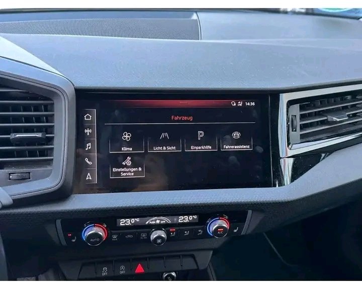 1000022213.jpg Audi A1