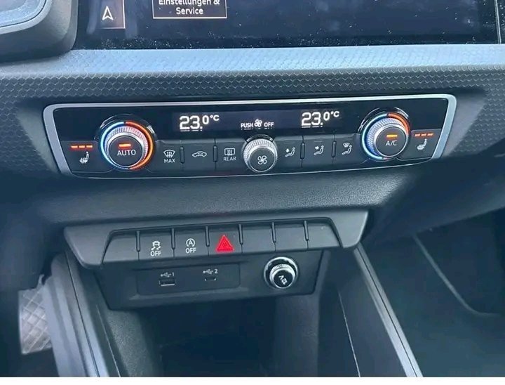 1000022214.jpg Audi A1