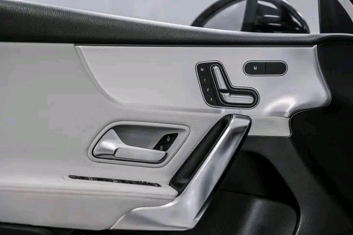 1000022234.jpg Mercedes-Benz A-Class