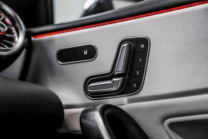 1000022245.jpg Mercedes-Benz A-Class