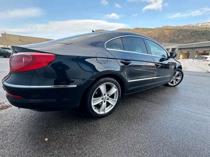 Volkswagen Passat CC
