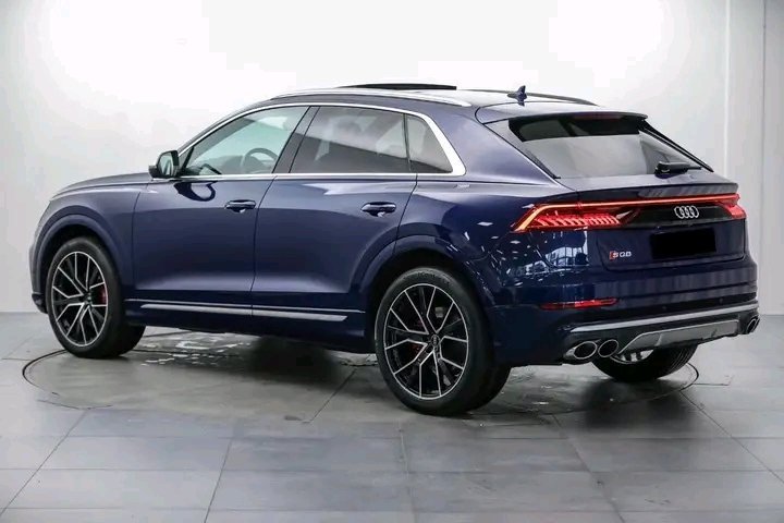 Audi SQ8