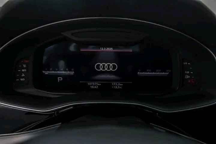 Audi SQ8