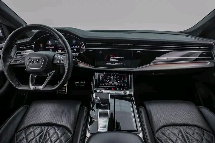 Audi SQ8