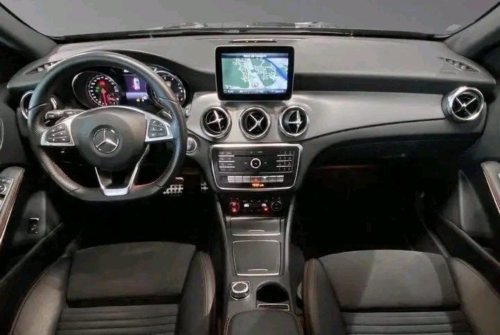 1000022747.jpg Mercedes-Benz GLA